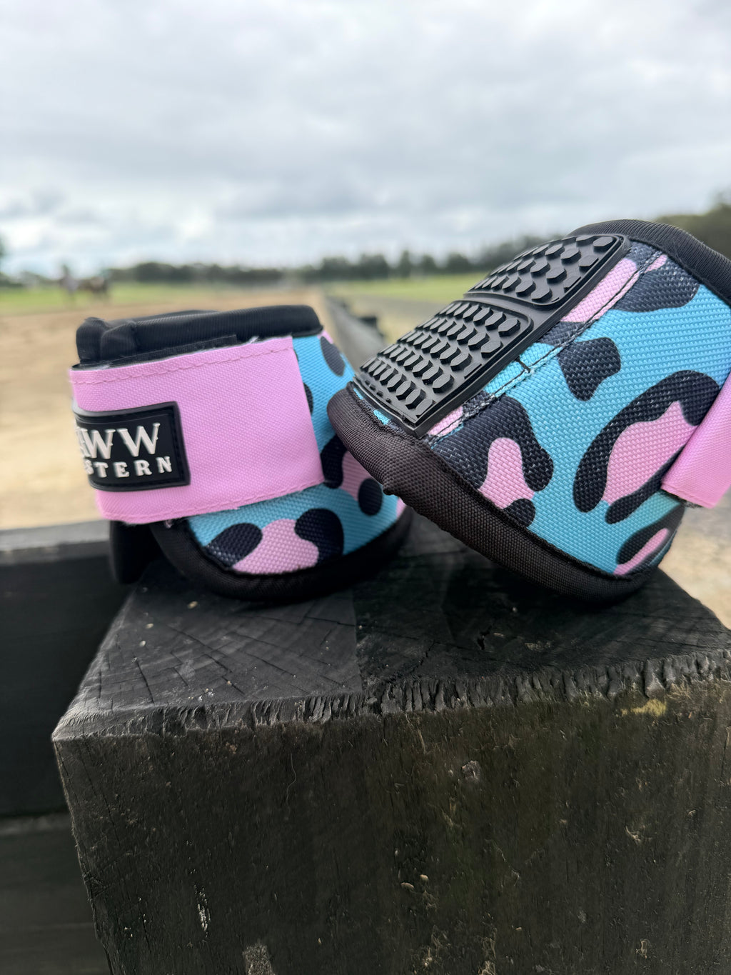 WILDIN horse leg protective boots, blue/pink camo with black rubber tread panels